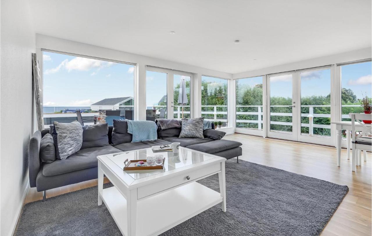 2 Bedroom Stunning Home In Strøby Ladeplads Dış mekan fotoğraf