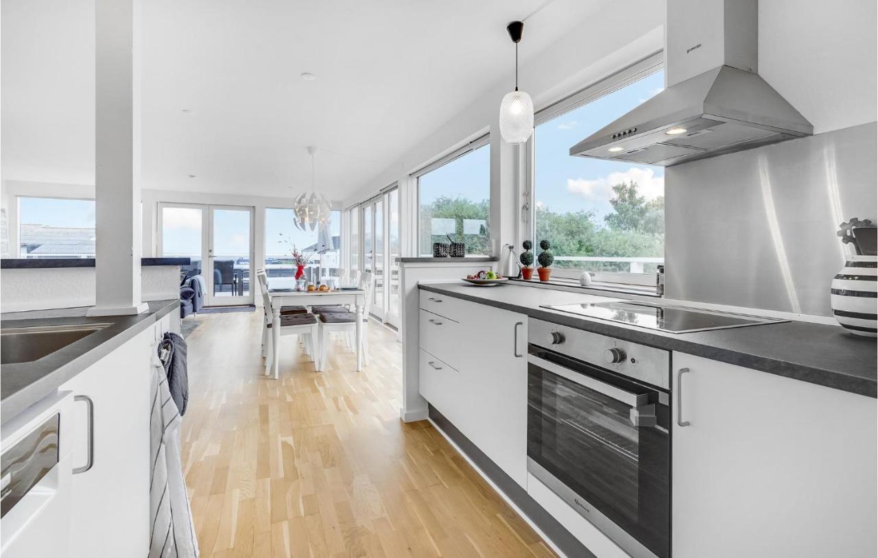 2 Bedroom Stunning Home In Strøby Ladeplads Dış mekan fotoğraf